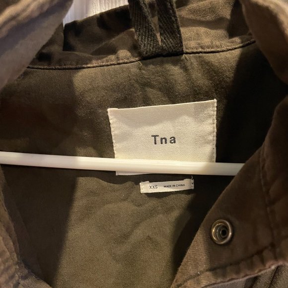 Aritzia TNA Aralia Jacket with hood - Picture 5 of 7